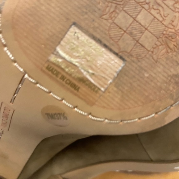 Vince Camuto Suede Peep Toe Wrap Tie Ankle Heels Booties - Picture 10 of 12